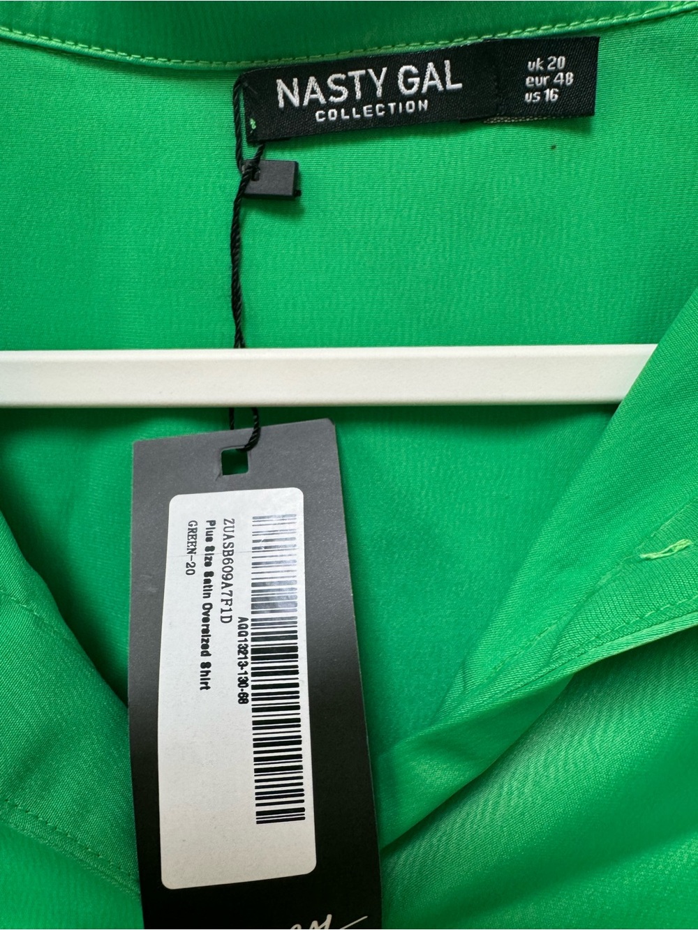 Nasty Gal Green Womens Oversize Satin Shirt - Vivid Green Shirt. Sz 16. NWT